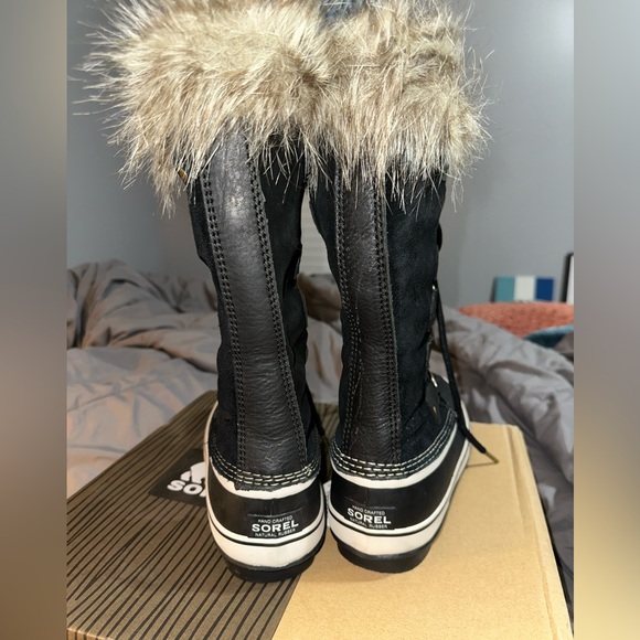 Sorel Joan of Artic Boots - Picture 4 of 5